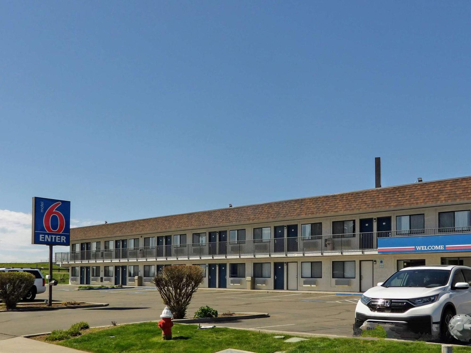 Motel 6 Ontario, Or Exteriér fotografie